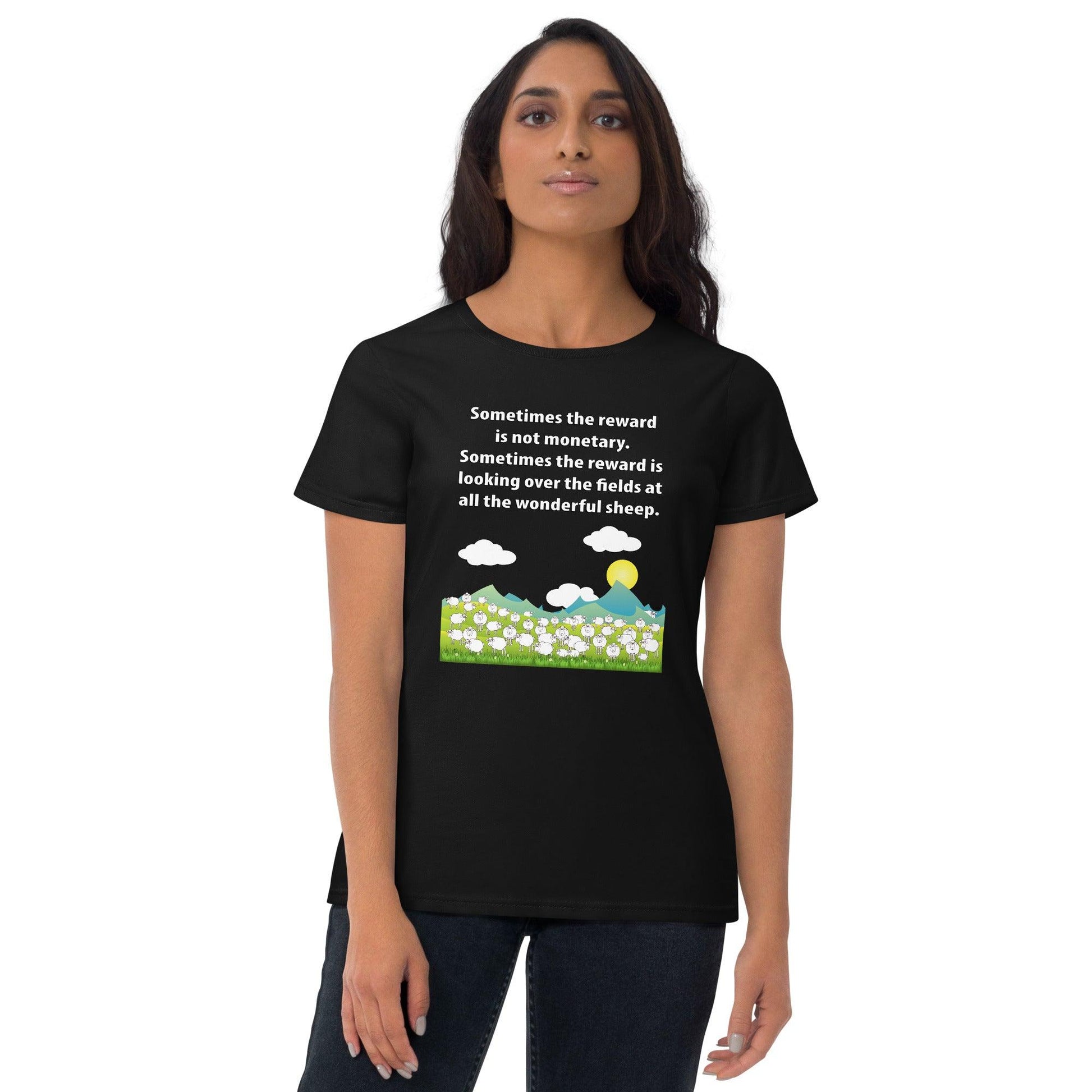 "Wonderful Sheep" Women's short sleeve t-shirt - Gizmo Graphic Works